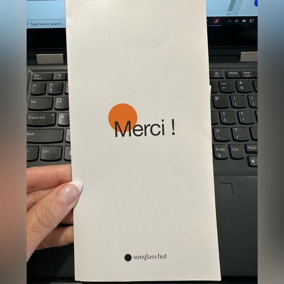 Authentic Chanel butterfly sunglasses - Picture 9 of 12